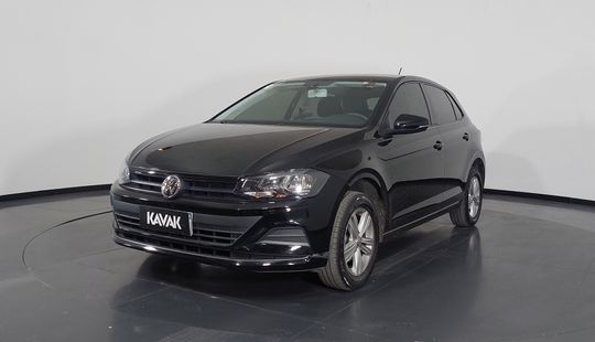 Volkswagen • Polo