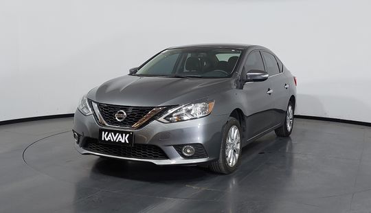 Nissan • Sentra