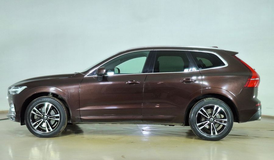 Volvo Xc60 2.0 D5 MOMENTUM AUTO 4WD Suv 2018