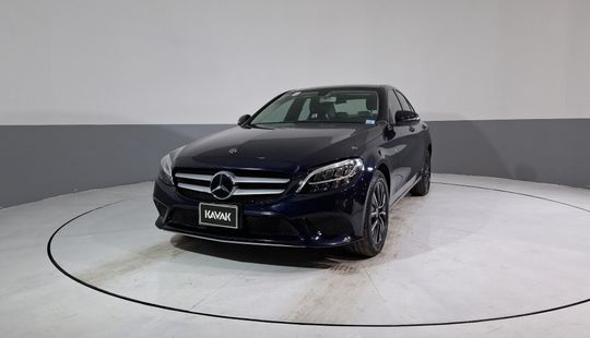 Mercedes Benz • Clase C