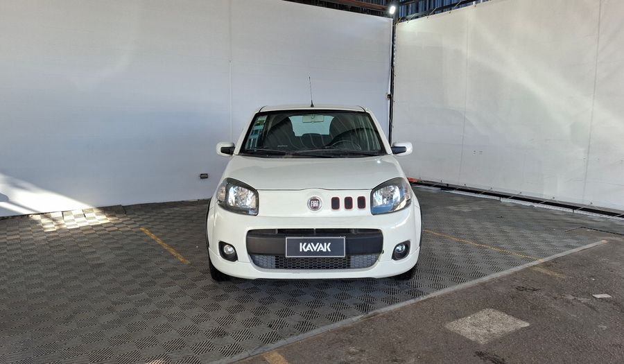 Fiat Uno 1.4 8V SPORTING 5P Hatchback 2012