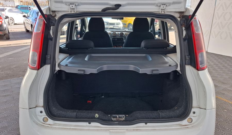 Fiat Uno 1.4 8V SPORTING 5P Hatchback 2012