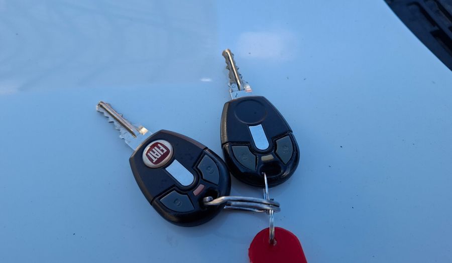 Fiat Uno 1.4 8V SPORTING 5P Hatchback 2012