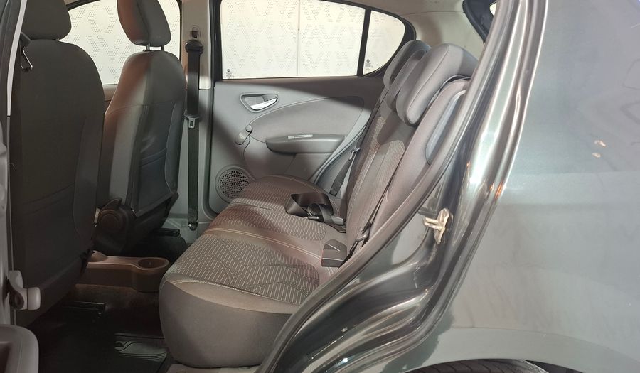 Fiat Palio 1.4 ATTRACTIVE Hatchback 2015