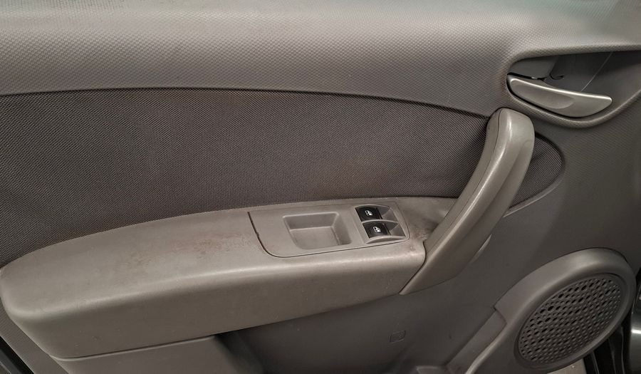 Fiat Palio 1.4 ATTRACTIVE Hatchback 2015