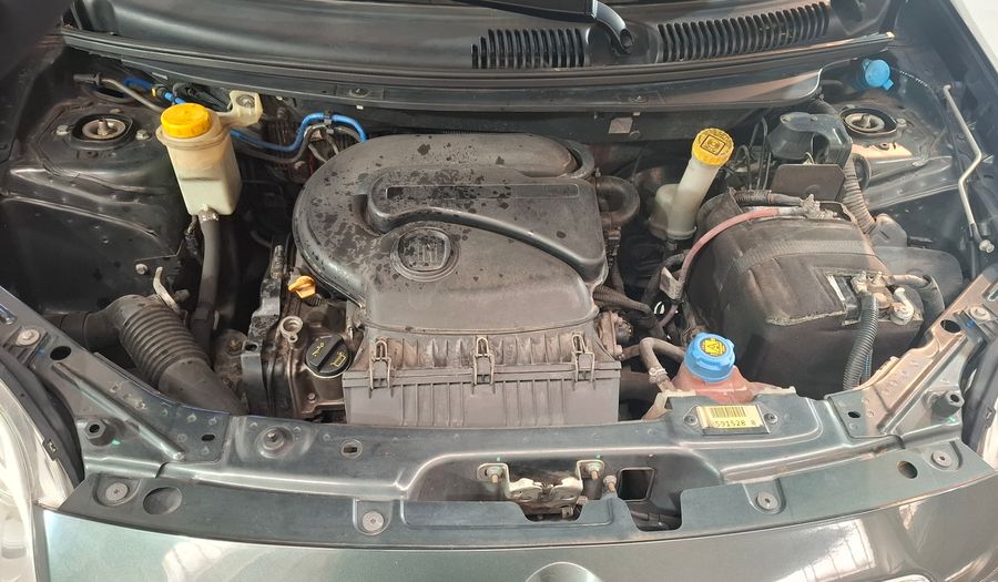 Fiat Palio 1.4 ATTRACTIVE Hatchback 2015