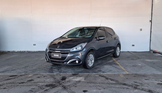 Peugeot • 208