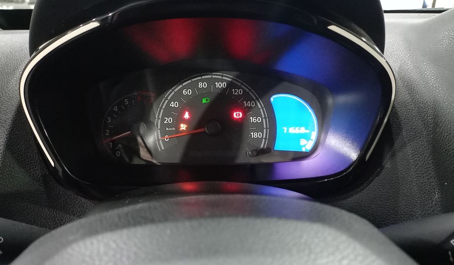 Renault Kwid 1.0 ICONIC Hatchback 2018