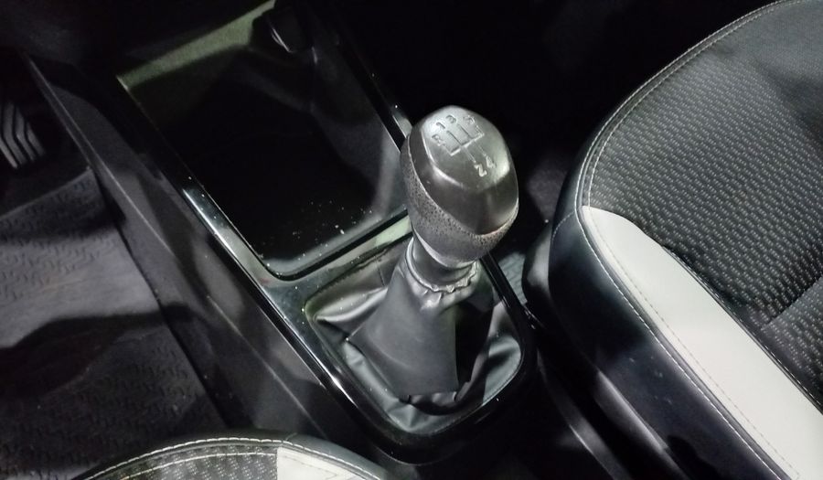 Renault Kwid 1.0 ICONIC Hatchback 2018