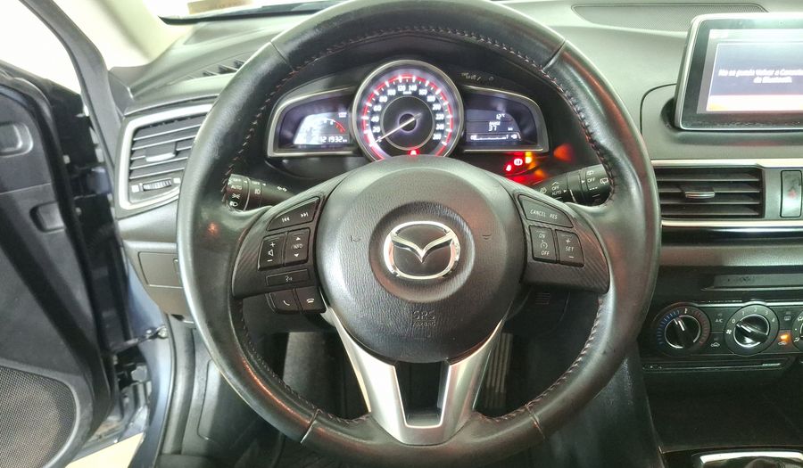 Mazda 3 2.0 SKYACTIV-G V Hatchback 2015