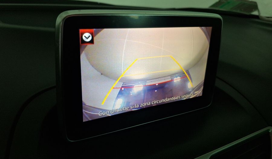 Mazda 3 2.0 SKYACTIV-G V Hatchback 2015