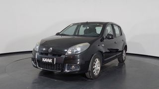 Renault • Sandero