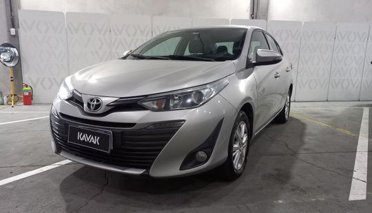 Toyota • Yaris