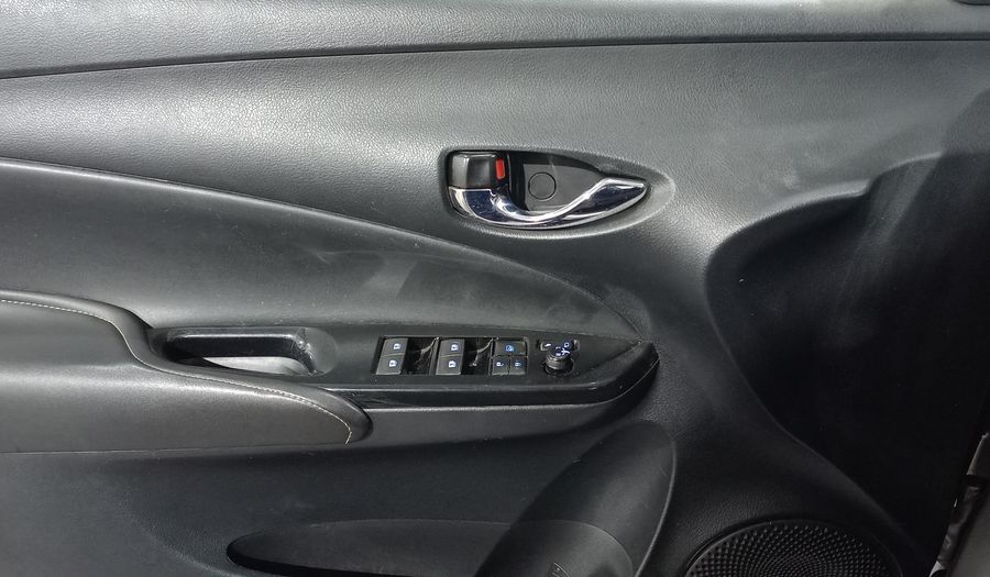 Toyota Yaris 1.5 XLS PACK CVT Sedan 2019