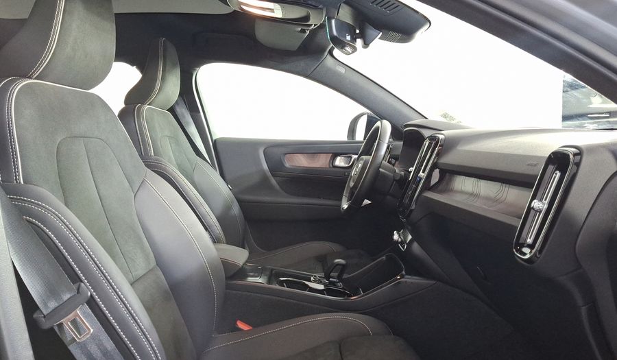 Volvo C40 BEV 82KWH RECHARGE TWIN ULTIMATE AT AWD Suv 2024