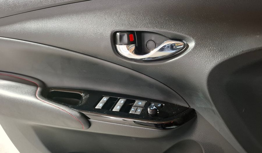 Toyota Yaris 1.5 S CVT Hatchback 2022