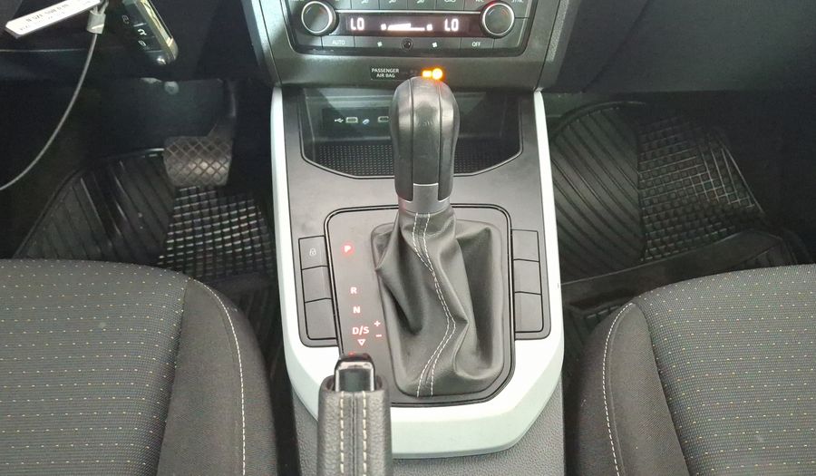 Seat Arona 1.6 STYLE AUTO Suv 2022