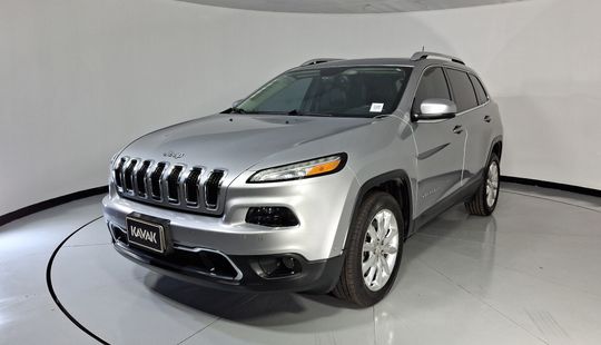 Jeep • Cherokee