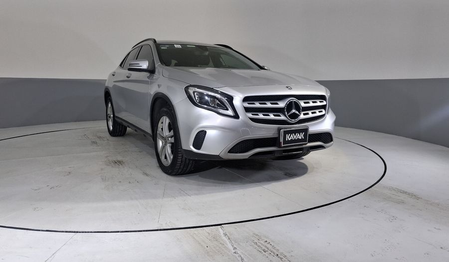 Mercedes Benz Clase Gla 1.6 GLA 200 DCT Suv 2018
