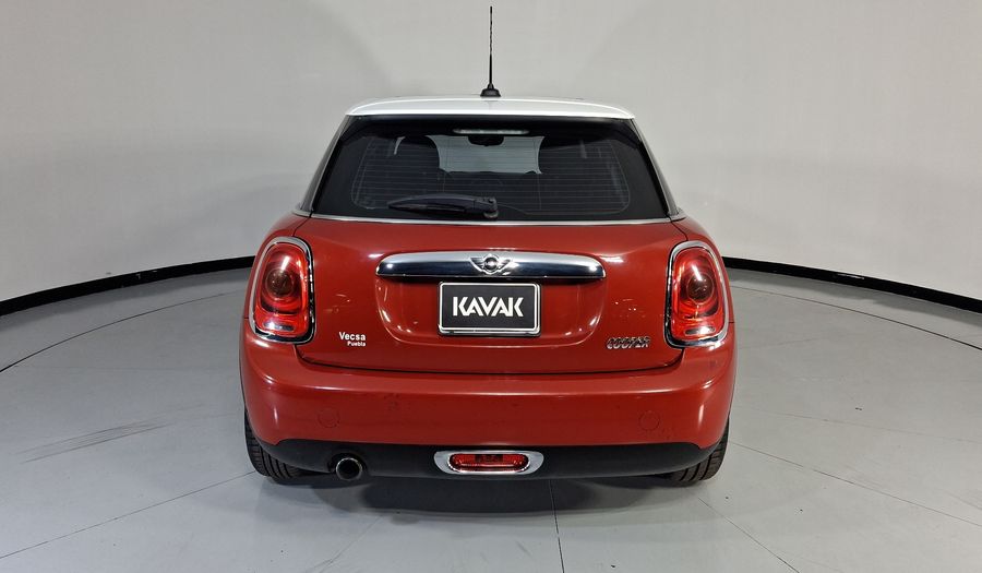 Mini Cooper 1.5 COOPER CHILI AT Hatchback 2016