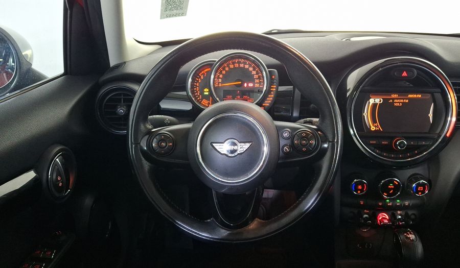 Mini Cooper 1.5 COOPER CHILI AT Hatchback 2016