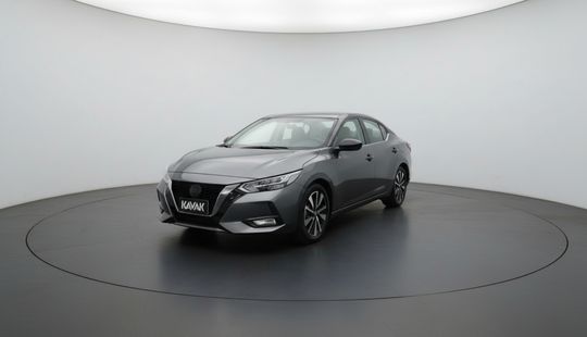 Nissan • Sentra