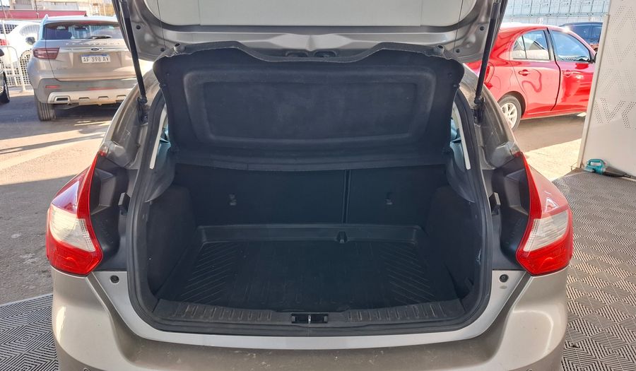 Ford Focus Iii 1.6 S Hatchback 2015