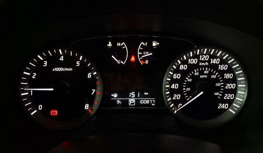 Nissan Sentra 1.8 SR AUTO Sedan 2016