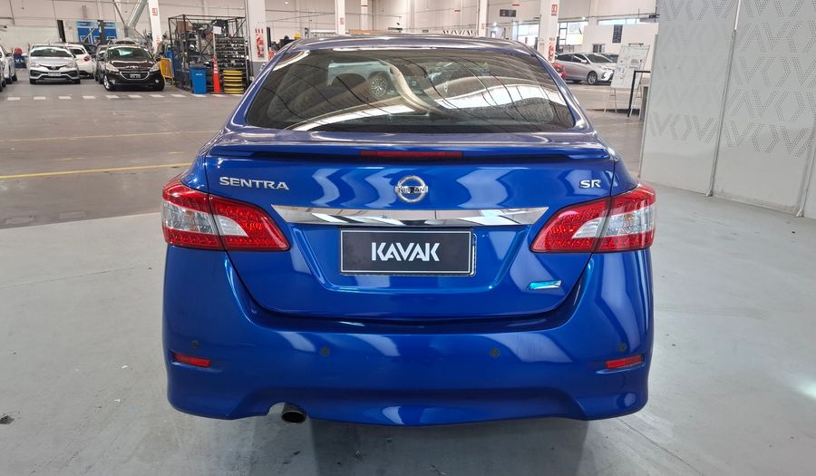 Nissan Sentra 1.8 SR AUTO Sedan 2016