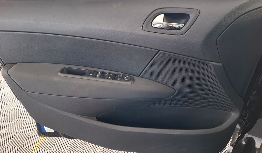 Peugeot 308 1.6 ALLURE Hatchback 2018