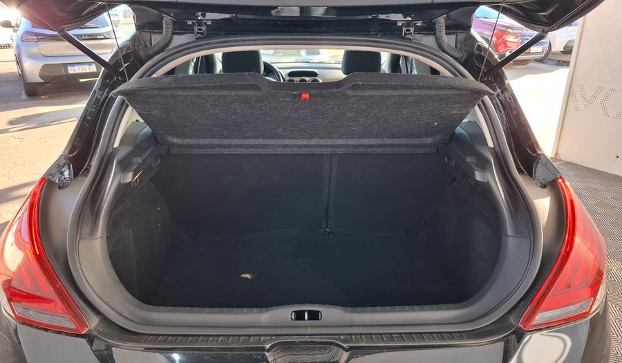Peugeot 308 1.6 ALLURE Hatchback 2018