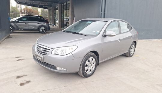 Hyundai • Elantra