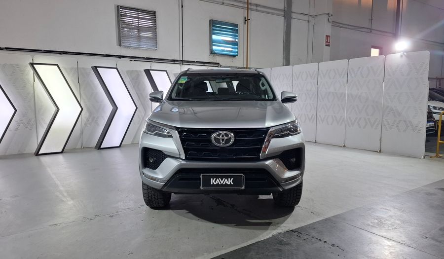Toyota Sw4 2.8 TDI SR 4WD Suv 2021