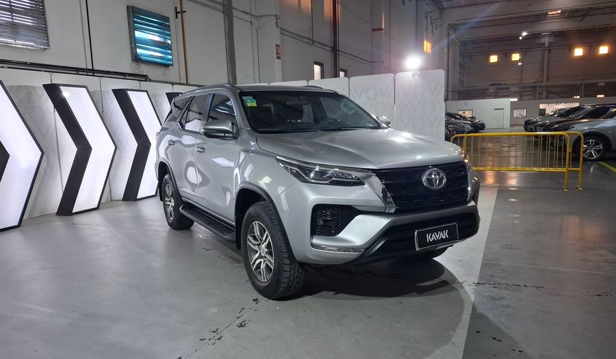 Toyota Sw4 2.8 TDI SR 4WD Suv 2021
