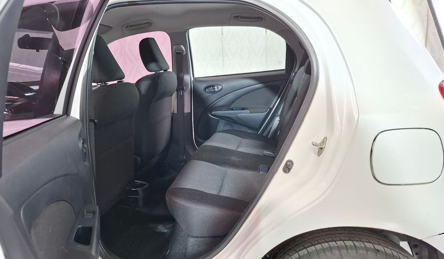 Toyota Etios 1.5 XLS Hatchback 2018
