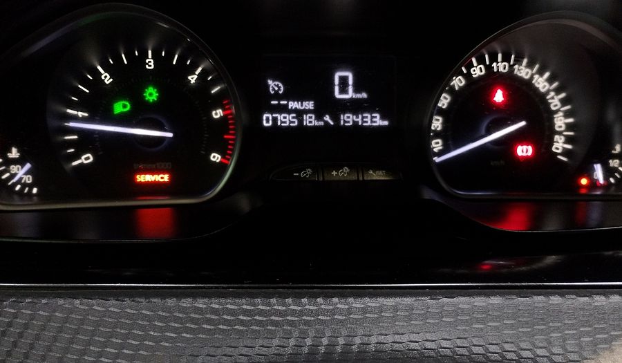 Peugeot 208 1.6 BLUEHDI 100 HP ALLURE PACK Hatchback 2017