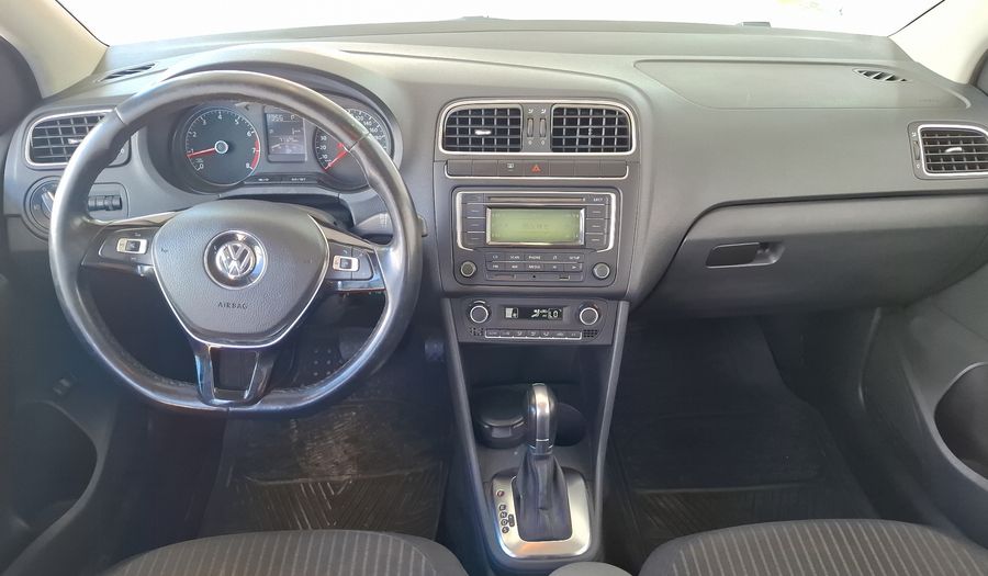 Volkswagen Vento 1.6 HIGHLINE TIPTRONIC Sedan 2015