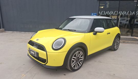 Mini • Cooper