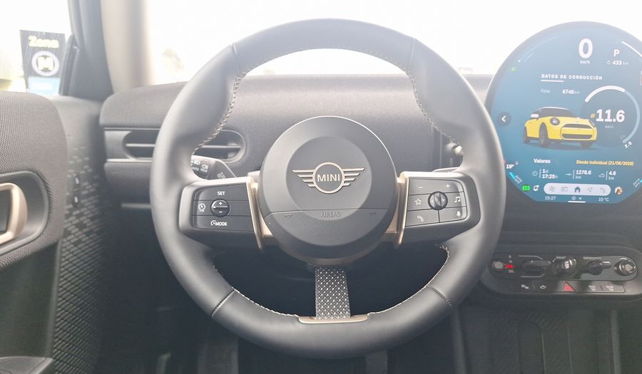 Mini Cooper 1.5 COOPER C AUTO CLASSIC Hatchback 2026