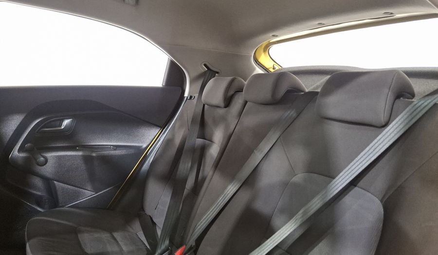 Kia Rio 1.6 LX MT Hatchback 2016