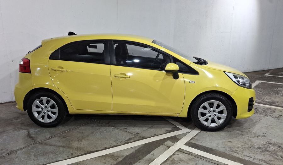 Kia Rio 1.6 LX MT Hatchback 2016