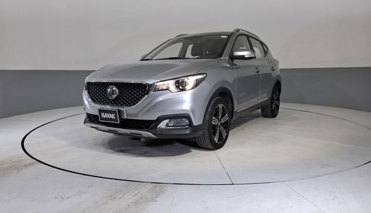 2022 • 38,022 km • Automático