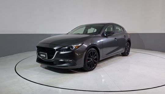 Mazda • Mazda 3