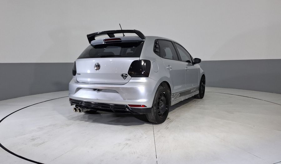 Volkswagen Polo 1.6 STARTLINE AUTO Hatchback 2020