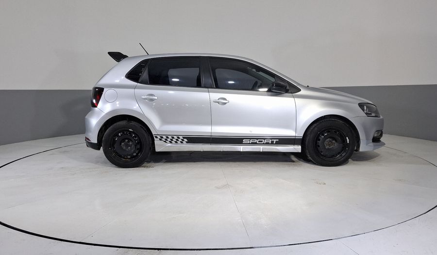 Volkswagen Polo 1.6 STARTLINE AUTO Hatchback 2020