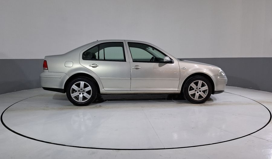 Volkswagen Jetta 2.0 TRENDLINE TIPTRONIC Sedan 2010