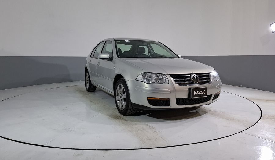 Volkswagen Jetta 2.0 TRENDLINE TIPTRONIC Sedan 2010