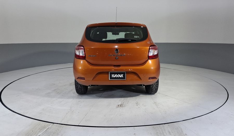Renault Sandero 1.6 EXPRESSION MT Hatchback 2017