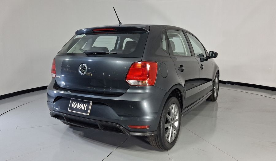 Volkswagen Polo 1.6 COMFORTLINE PLUS Hatchback 2021