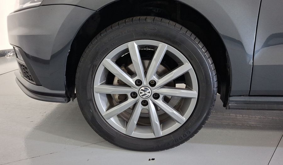 Volkswagen Polo 1.6 COMFORTLINE PLUS Hatchback 2021